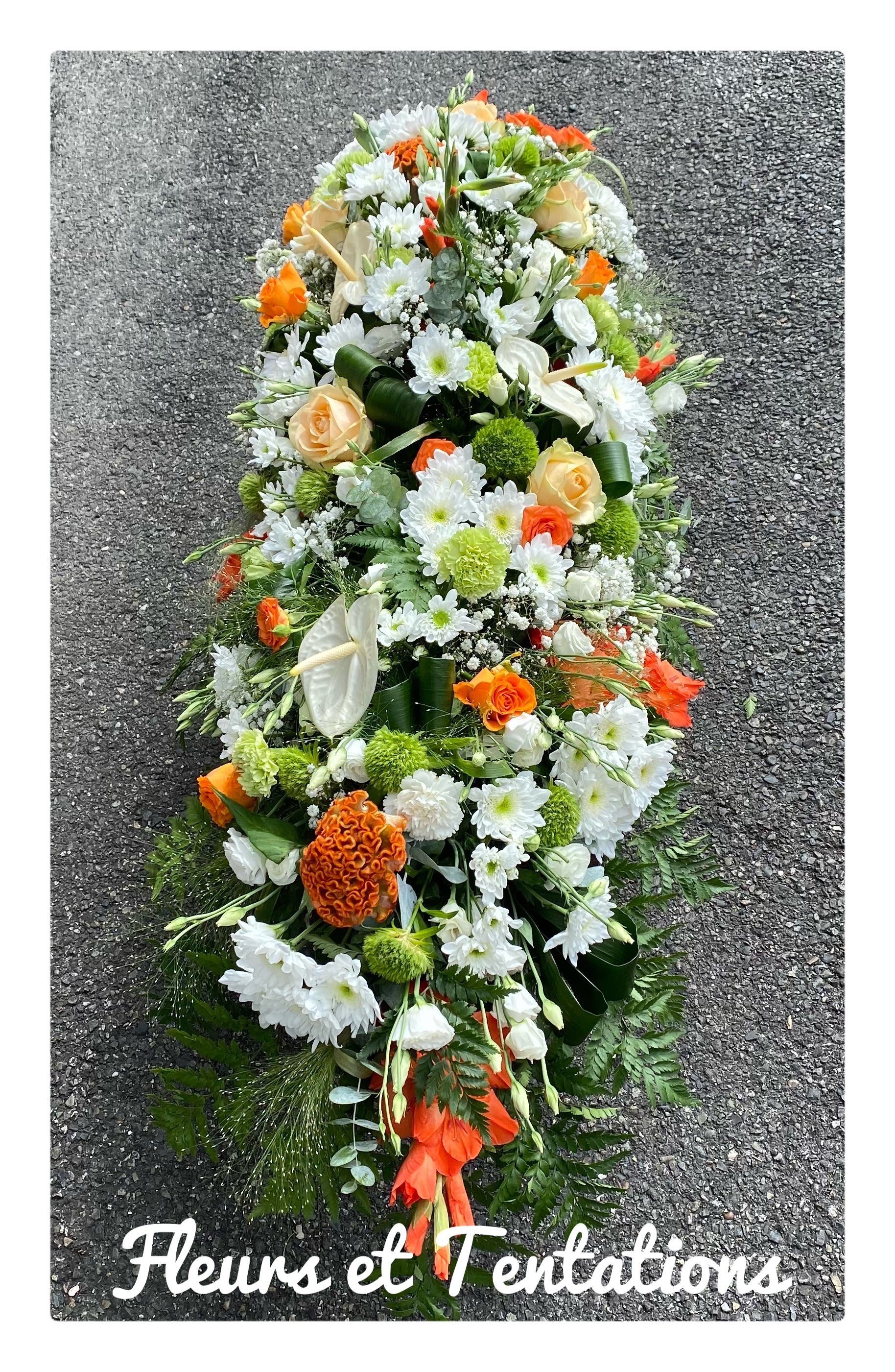 Dessus de cercueil orangé/blanc