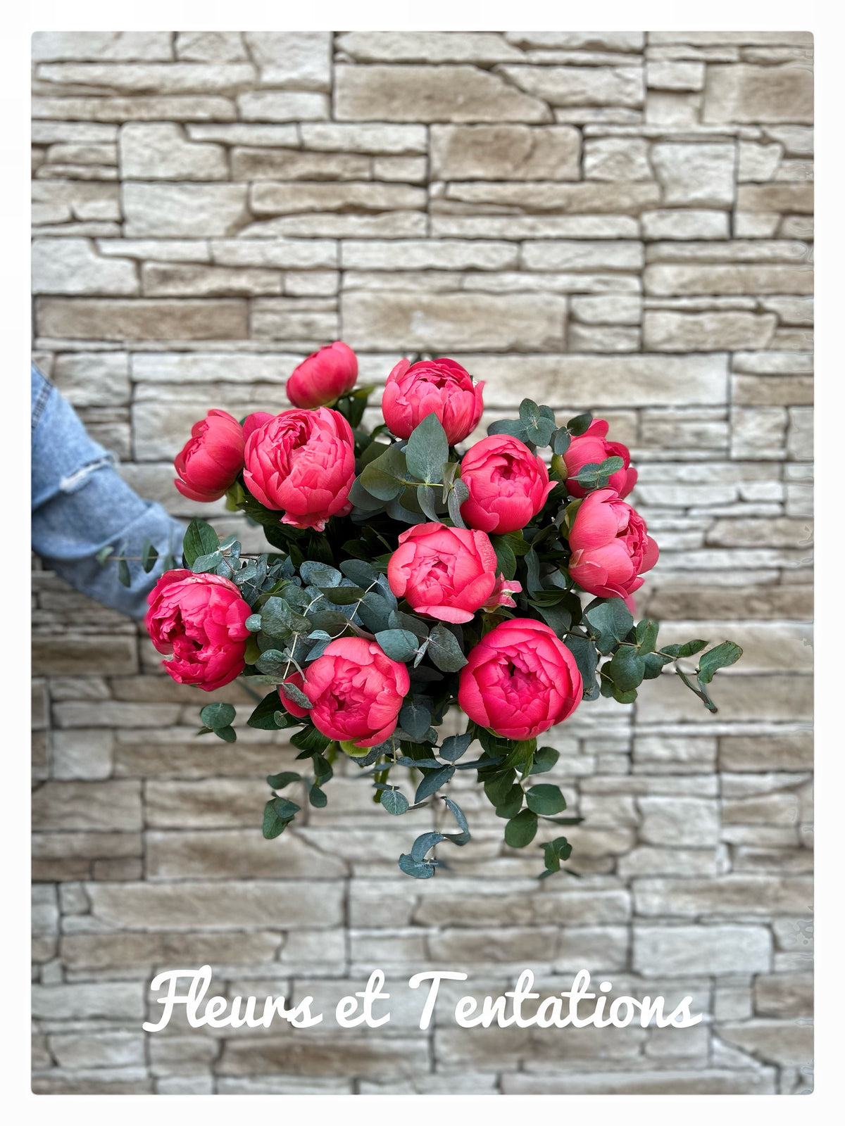 Bouquet Coral Charm
